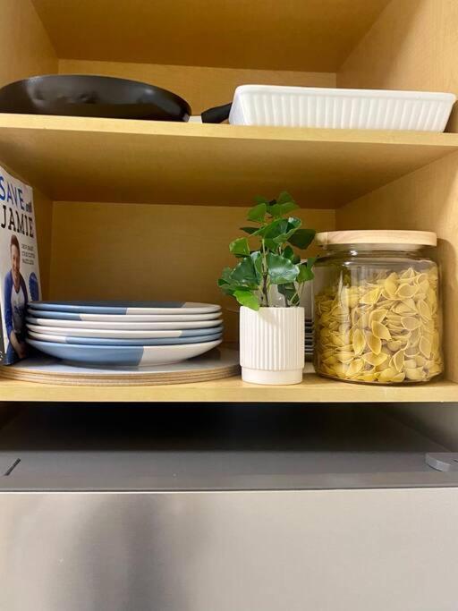 Morgan Place - Central Melbourne Cbd Apartment On Flinders Lane Late Check-Out, Complimentary Welcome Hamper Bagian luar foto